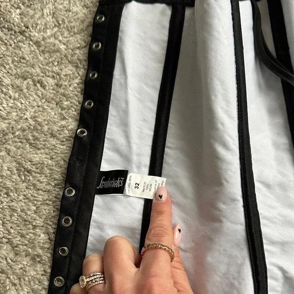 Frederick's of Hollywood Black and White Corset - Picture 2 of 3